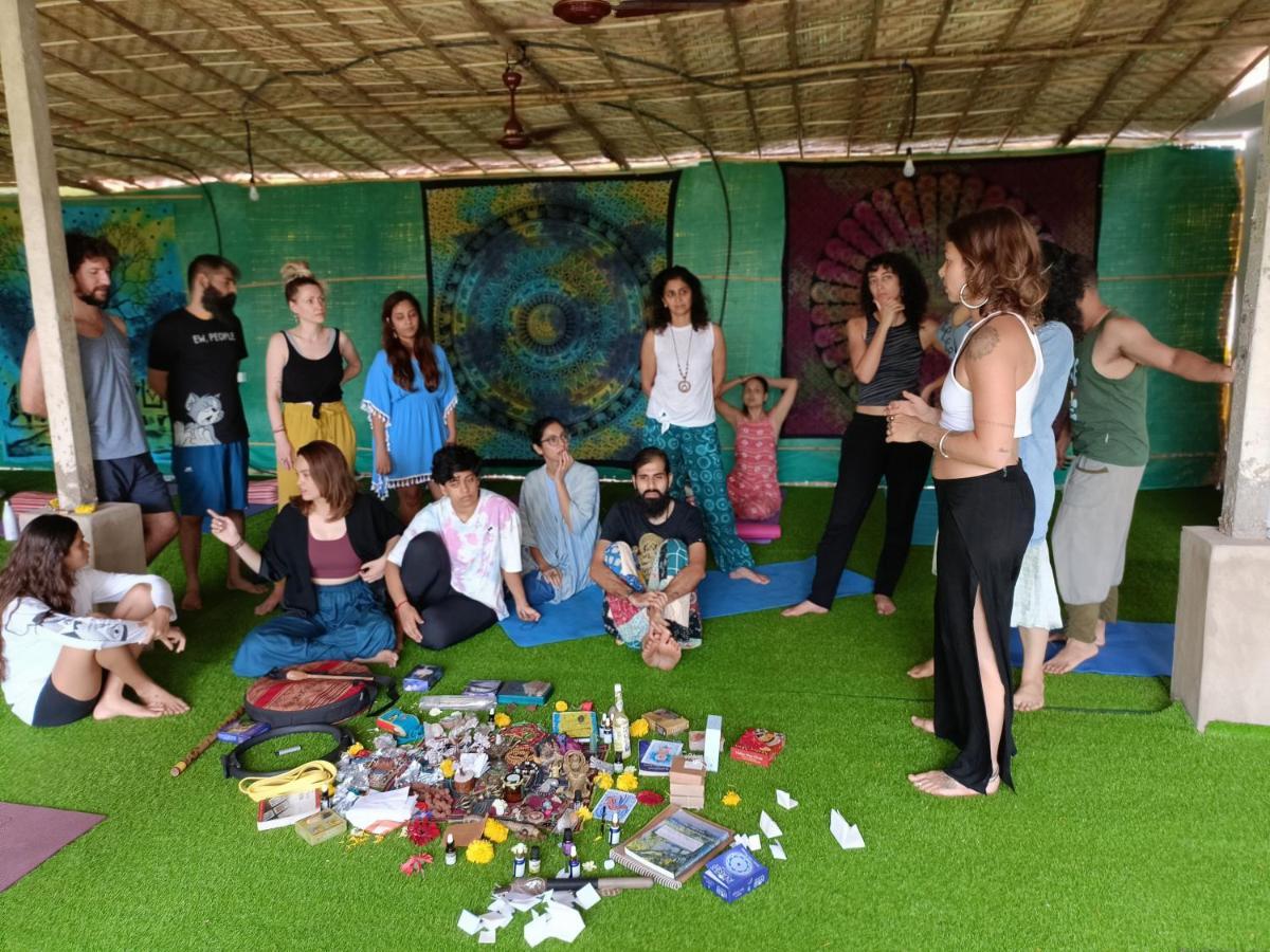 Omkar Wellness Inn Arambol Bagian luar foto