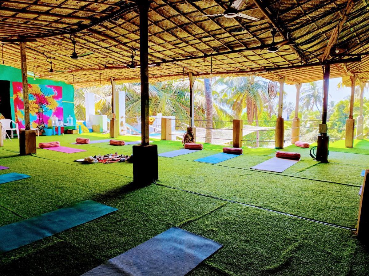 Omkar Wellness Inn Arambol Bagian luar foto