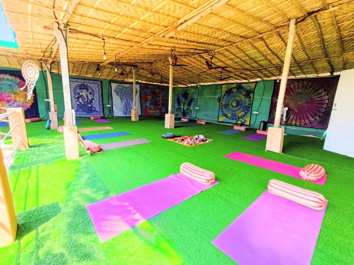 Omkar Wellness Inn Arambol Bagian luar foto